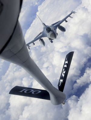 USAFE wings rule sky with Iron Hand USAFE wings rule sky with Iron Hand