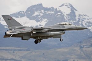 aviano april 16 2011 lion61 f 16a 680 6thsquadron al azraq ab jordan aviano april 16 2011 lion61 f 16a 680 6thsquadron al azraq ab jordan