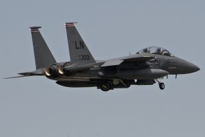 aviano april 22 2011 strike01 f 15e 00 3001 494thfs 48thfw raf lakenheath ab england low app 02 aviano april 22 2011 strike01 f 15e 00 3001 494thfs 48thfw raf lakenheath ab england low app 02