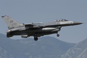 aviano august 21 2011 oup103 f 16cm 88 0413 510thfs 31stfw aviano ab italy rtb aviano august 21 2011 oup103 f 16cm 88 0413 510thfs 31stfw aviano ab italy rtb