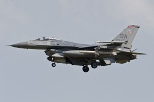 aviano july 16 2011 oup184 f 16cm 91 0345 77thfs 20thfw shaw afb south carolina rtb aviano july 16 2011 oup184 f 16cm 91 0345 77thfs 20thfw shaw afb south carolina rtb
