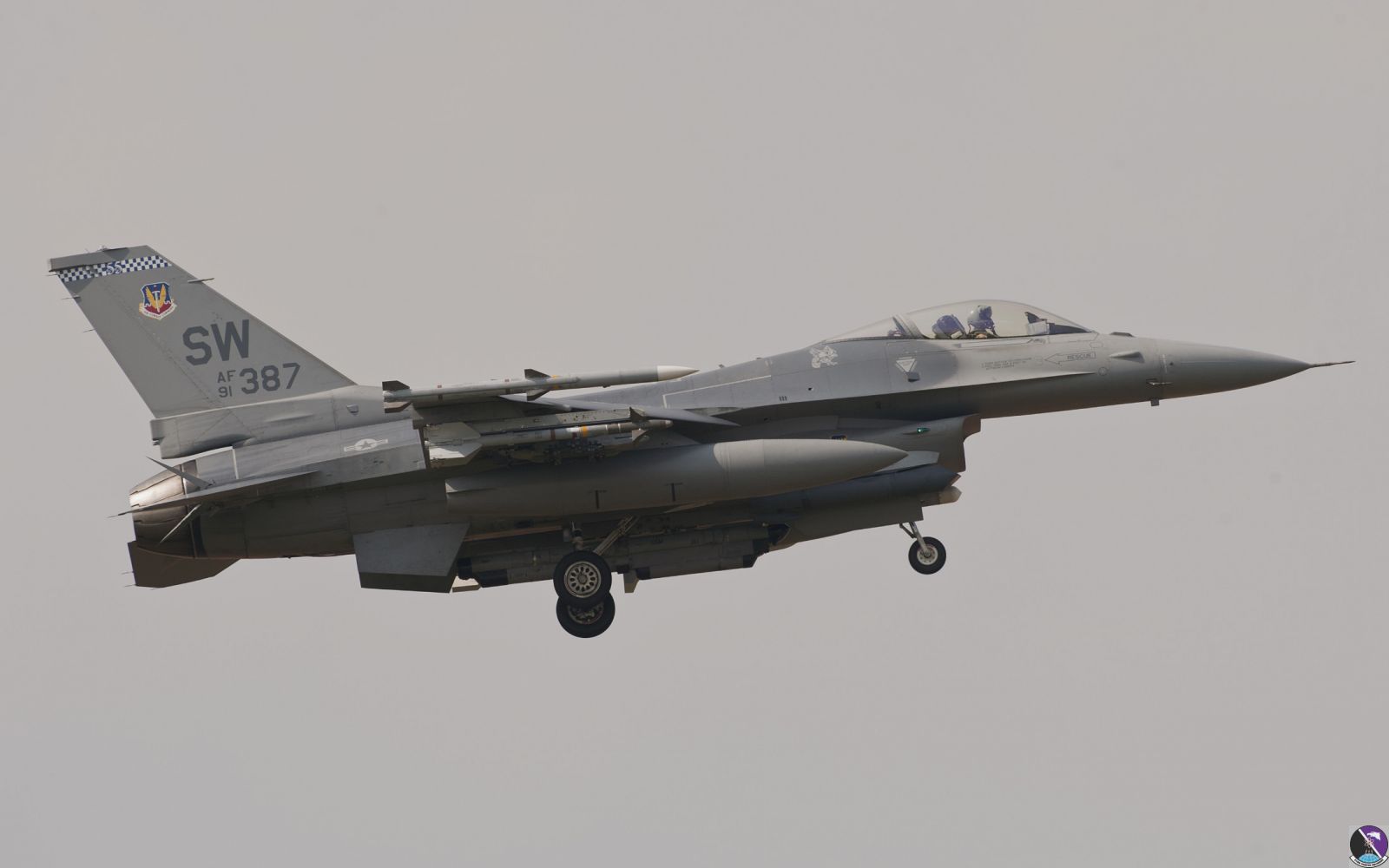 aviano september 11  2011 oup855 f 16cm 91 0387 55thfs 20thfw  shaw afb  sc rtb mix