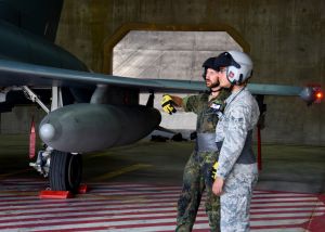 US, Germany conduct crew chief exchange at Blue Flag 17