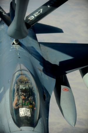 KC-135 Stratotanker Refuels F-16 Fighting Falcons