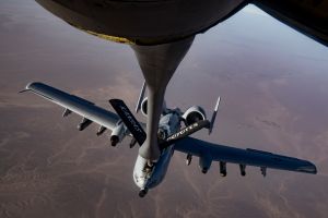 340 EARS refuels fighters during night operations