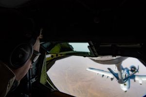 340 EARS refuels fighters during night operations