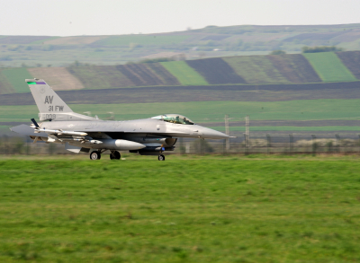 Dacian Viper 2014: US, Romanian air forces partner for 2-week exercise