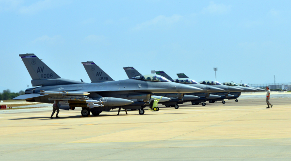 Incirlik AB receives F-16 forces in support of OIR